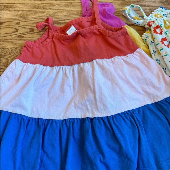 Hanna Andersson pack of 3 tanks - Picture 2 of 7